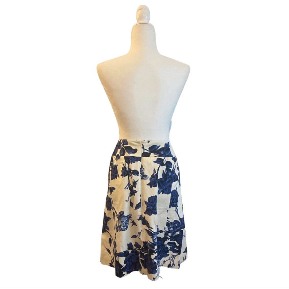 Talbots Floral Skirt | Blue and White | EUC